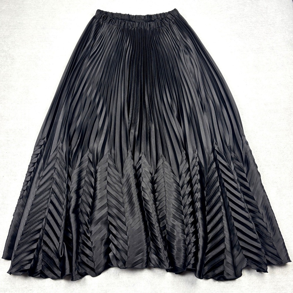 XSCAPE by Joanna Chen Pleated Maxi Skirt Womens 16 Black Chevron Satin Formal